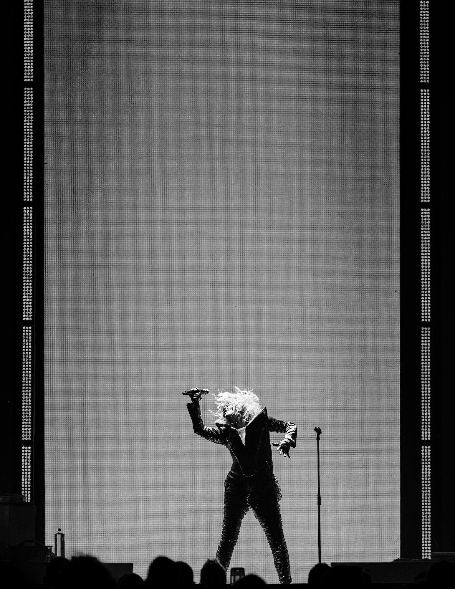 Cyndi Lauper - photo by Dimitry Mak. Sony Alpha 7R IV. Sony 70-200mm f/2.8 G Master II. 1/350-sec., f/2.8, ISO 640 Cyndi Lauper - photo by Dimitry Mak. Sony Alpha 7R IV. Sony 70-200mm f/2.8 G Master II. 1/350-sec., f/2.8, ISO 640