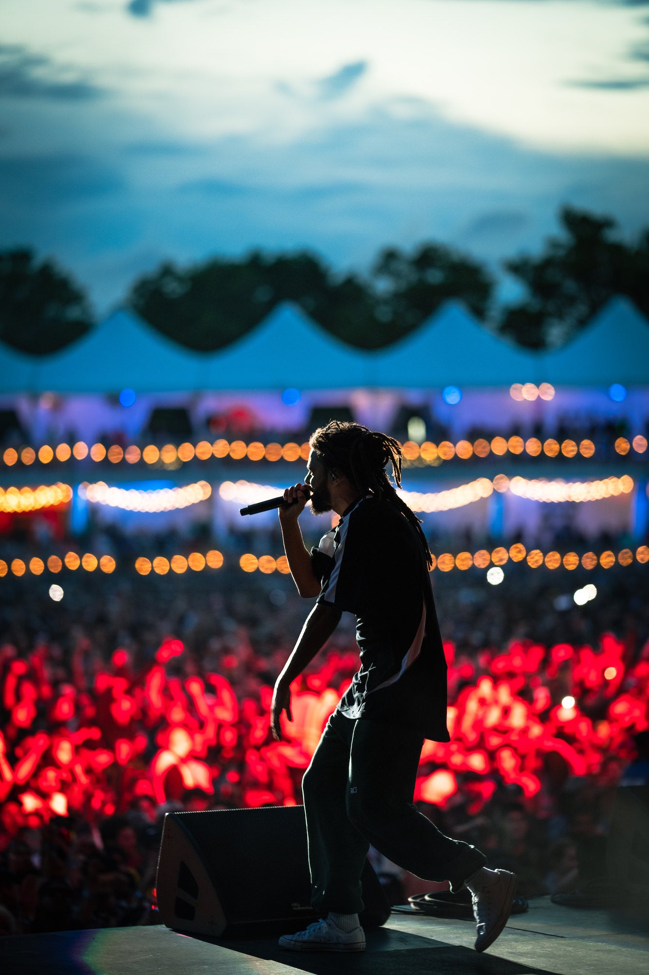 Photo by Jeremy Cohen. Sony Alpha 1. Sony 135mm f/1.8 G Master. 1/200-sec., f/1.8, ISO 1000