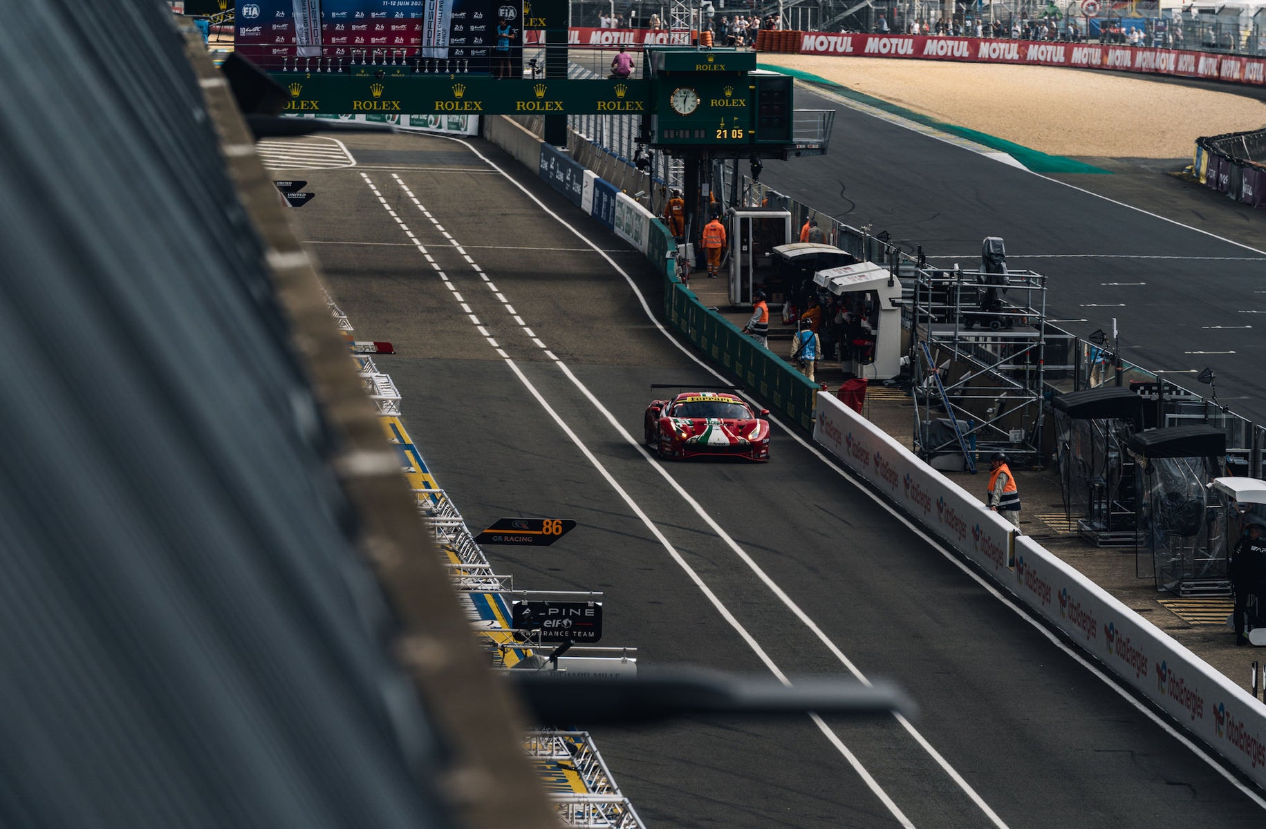 jpg/Alpha-Universe-Zac-McGowan-LeMans-10-1200_boundstyl0ux.jpg?height=1200&fit=bounds